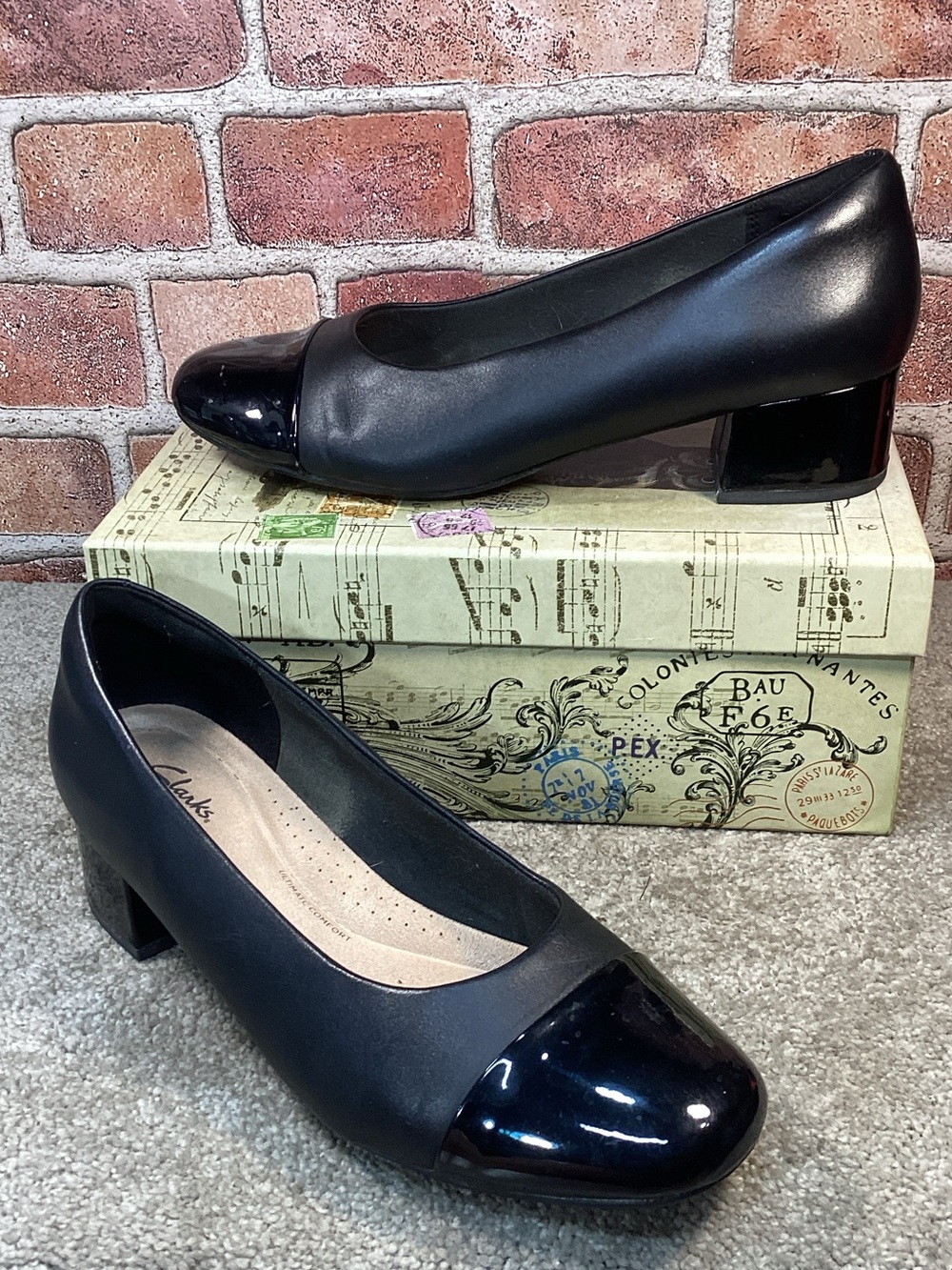 Clarks Marilyn Sara womens pumps size 10 wide